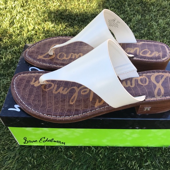 Sam Edelman Jaynee T-Strap Heel Sandals - Picture 4 of 16